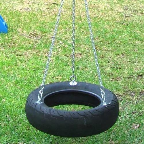 Horizontally tire swing