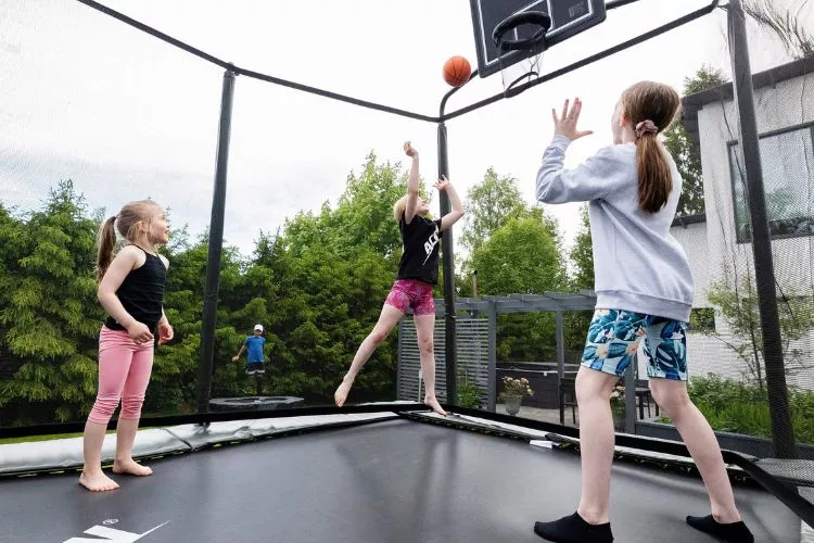 Best trampoline for teenager detailed reviews.